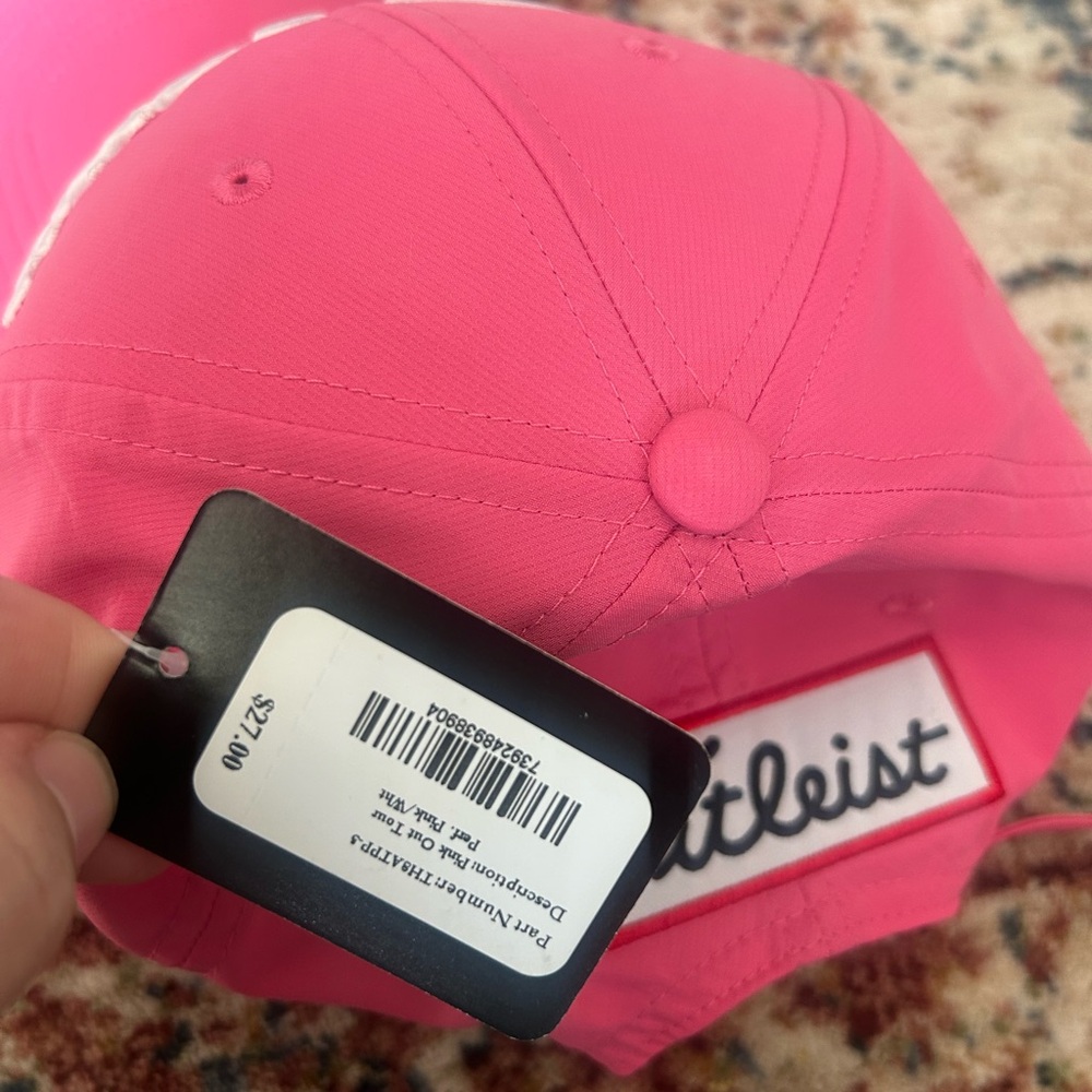 Titleist hat - Picture 5 of 6